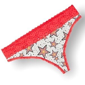 Torrid Wide Lace Trim Thong Light Gray Red Stars Panties Size 4X Women’s NEW